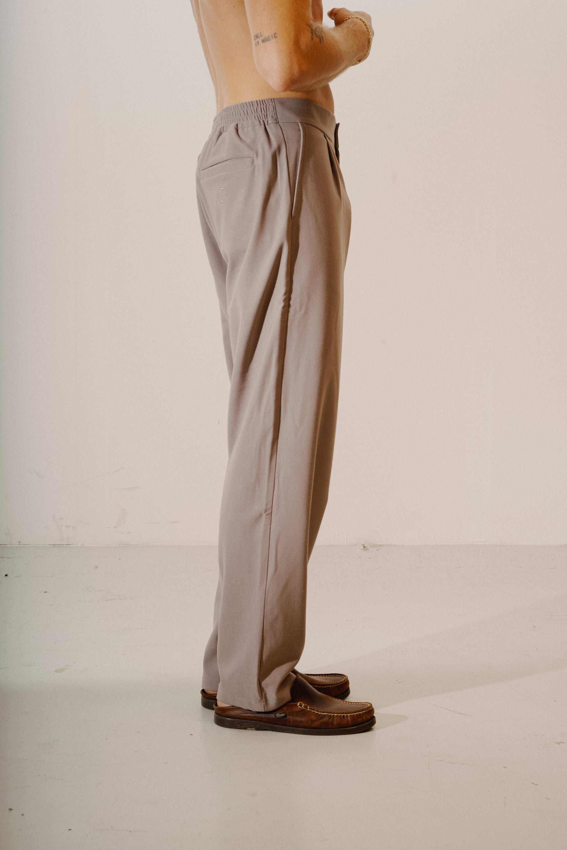 Trousers - Beau Taupe