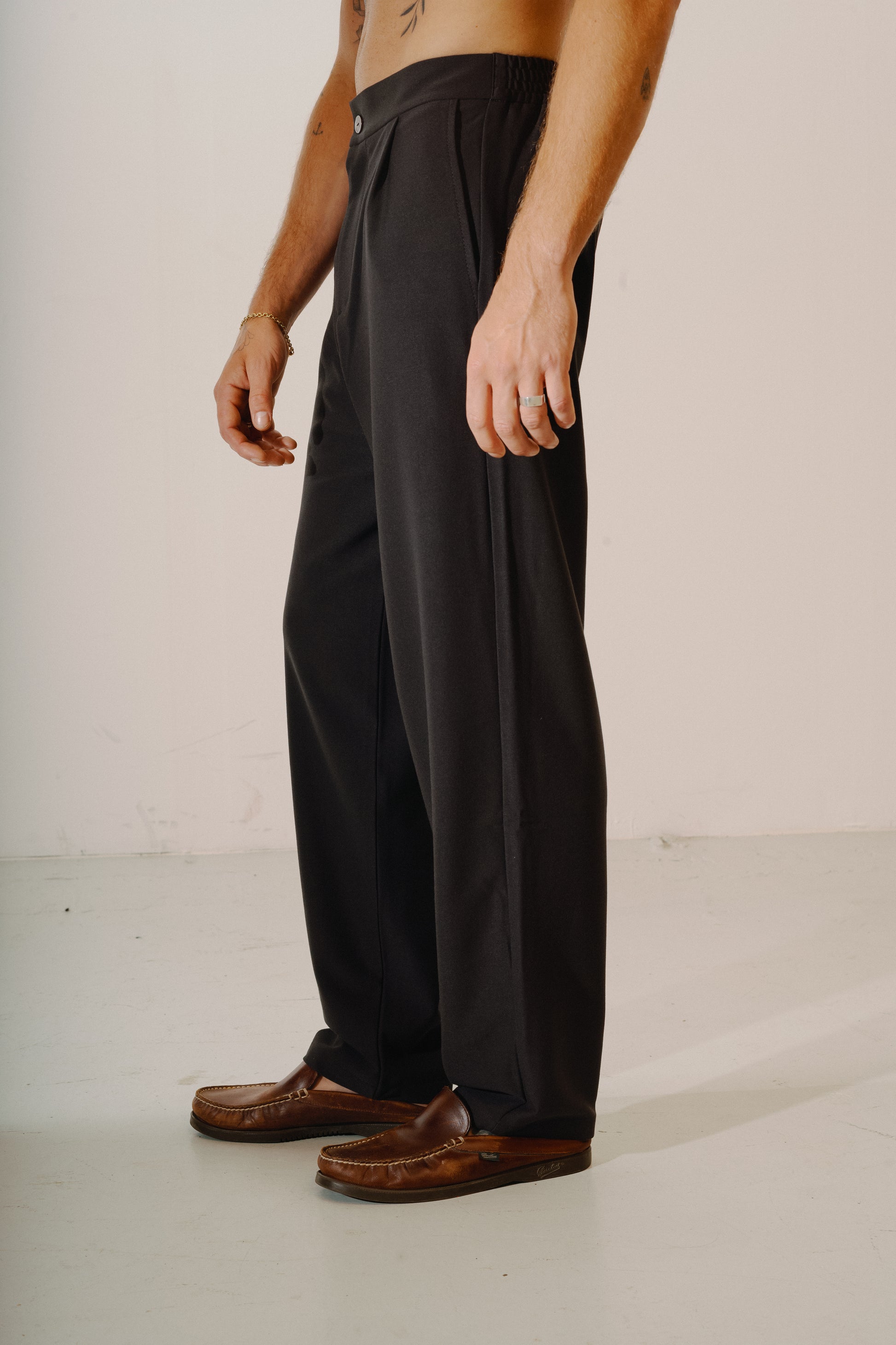 Trousers - Galen Black